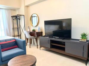 Hana Inn Avida Riala Tower3 IT Park 14