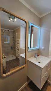 Appartements 2 Pieces entierement renoves proche du lac : photos des chambres