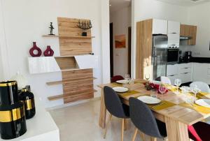 Villa Darline Maison Design Piscine chauffée