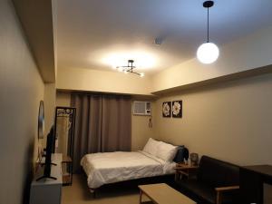 Hana Inn Avida Riala Tower3 IT Park 812