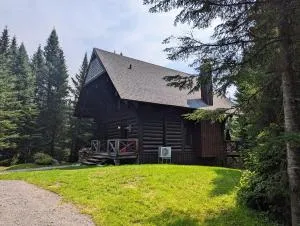 Cote Nord Tremblant Chalet Louie - Val-des-Lacs