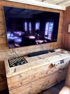 Spacious 3 bedroom Chalet near Flims