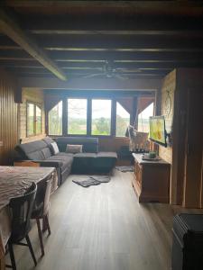 Chalets Chalet en pleine nature foret et collines : photos des chambres