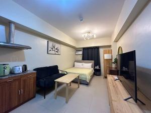 Hana Inn Avida Riala Tower3 IT Park 16