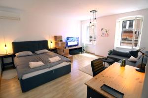 Moderna suita v centru mesta JAKAM - City Center Modern Suite JAKAM 