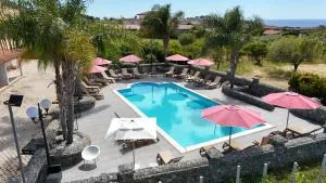 Esclusiva Residenza con Piscina Privata - ريكادي