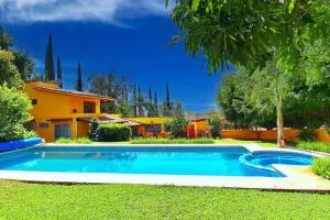 Hermosa Casa de Campo muy cerca de Guadalajara - Cuescomatitlán