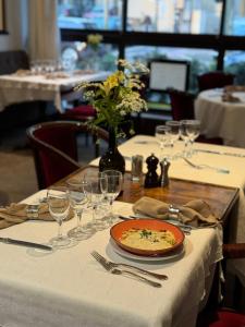 Hotel Paris Vesinet-LogisHotels et Domaine Evenementiel