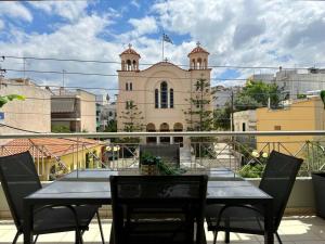 D150 Orange & New Life - Cloud9 in the city