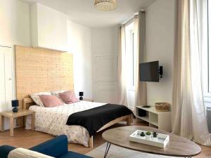 Appartements Studio le «Victor Hugo» , hyper centre ville : photos des chambres