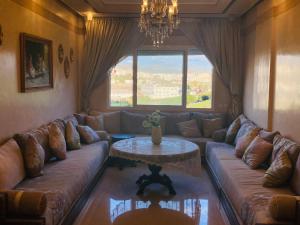Superb apartment near the train station and the beach
