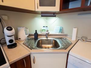 Sage Apartment old town close to main station Bratislava