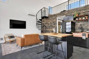 The Bitterroot Bunkhouse