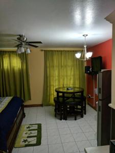 Sandcastle apartments E9