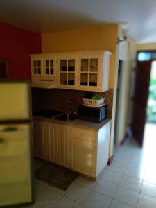 Sandcastle apartments E9