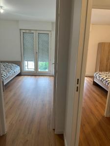Appartements APPARTEMENT T2 Place Carnot : photos des chambres