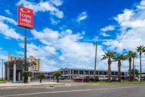 Econo Lodge Inn & Suites - Laredo