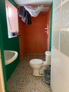 Habitación de Manuel.. ac wifi óptico privada