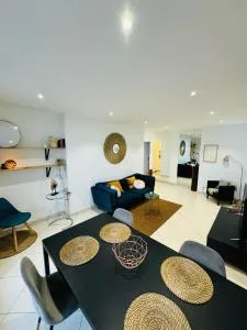 Appartement lumineux 4 pièces refait à neuf aux portes de Paris - 丁香镇