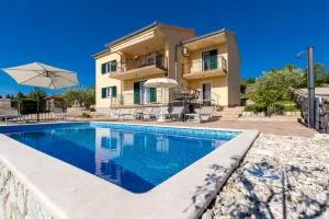 Haus David &Matej - Hrahorić