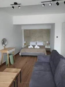 Mannou Studio - Ligia