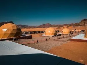 Rum Crowne plaza camp - Ruweisat el Khāldī