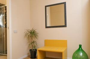 Suite Apartment La Rajola img29