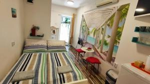 Center Rooms with terrace 