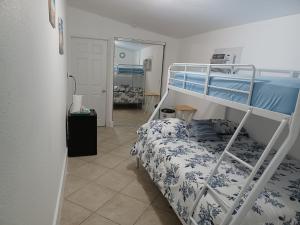 B6 Best Value on Private Bedroom with Private Bathroom in Little Havana, Miami