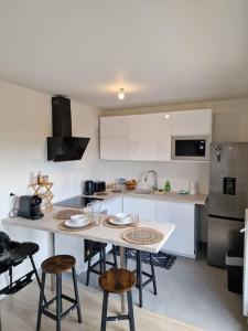 Happy Guest, 13 min Disneyland Paris