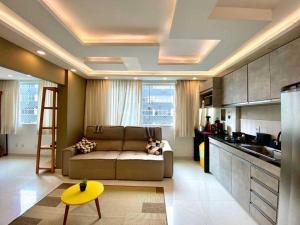 Fully Furnished Apartment-HEART OF LEBLON (Apartamento Totalmente mobiliado no melhor ponto do leblon)