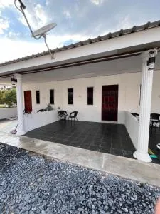 Gonchar Perlis Roomstay - Kampung Sentang