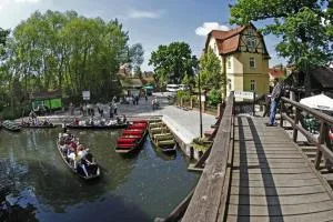 Spreewald Pension Am Spreeschlößchen - 吕本瑙