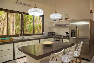 Oceano 5 - Walk to the beach