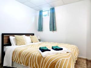 2 bedroom guest suite in North shore