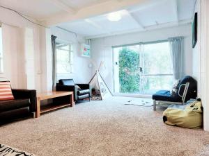 2 bedroom guest suite in North shore
