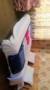 Rainbow Palace Pahalgam