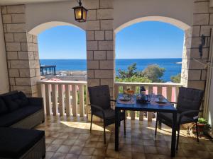 Antonias place by Villa Kristonia