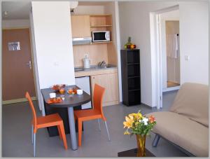 Appart'hotels Vanina Park : Appartement 1 Chambre (2 Adultes)