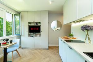 Batorego Grey - Stacja Metra 300m - Bezpłatny parking