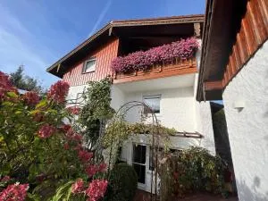 Ferienwohnungen Christoph in der Edelweißstraße - Emmering