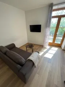 Agréable T2 rénové à neuf - Beauchastel