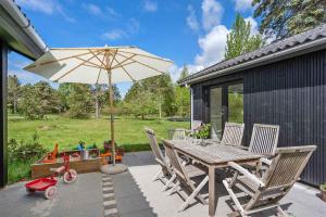Summer House In An Idyllic Coastal Area