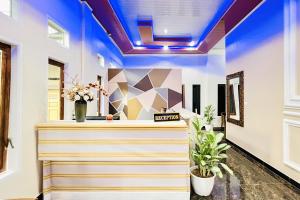 RedDoorz @ Gunari Guest House Merek Karo