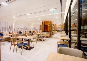 Holiday Inn Express & Suites Bangkok Central Pier by IHG