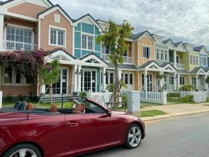 Nhà phố ven Biển view hồ cho 6-8 pax