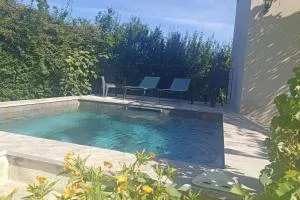 Villa Arsali - views on the Luberon - 谢瓦布朗克