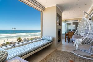 Lagoon Beach Penthouse