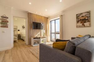 Casa Bella Cosy Albufeira, beach with Pool, OURA ST
