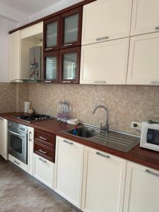 Apartament Gjiri i Lalëzit